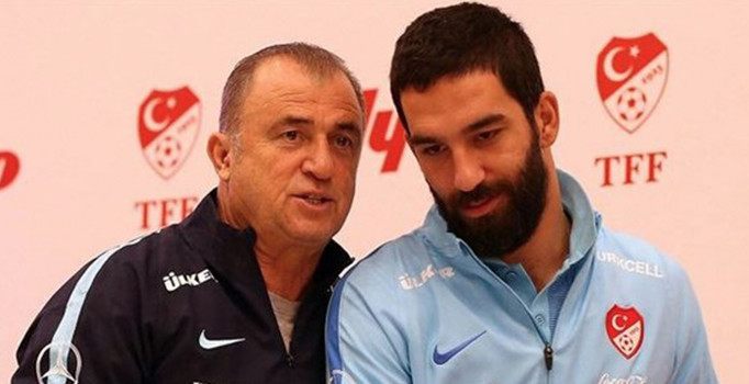 Fatih Terim istifa etti, Arda Turan'ın Instagram beğenisi olay oldu