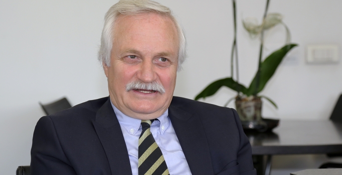 CHP Genel Başkan Yardımcısı Murat Özçelik istifa etti