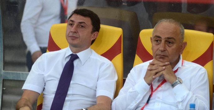 Trabzonspor Şota Arveladze ile yollarını ayırdı