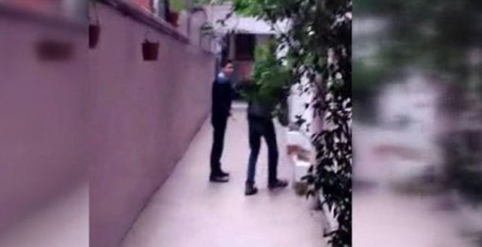 Beyoğlu'nda öğrenciye tokat atan polisler açığa alındı