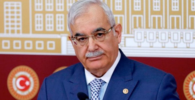 FETÖ'cü eski vekilin eşinin mal varlığına el konuldu