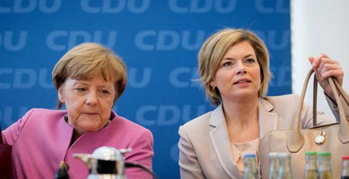 Merkel'in yardımcısından Türkiye karşıtı talep