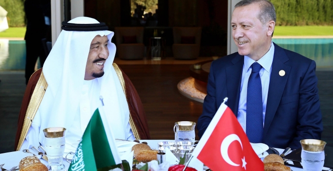 Cumhurbaşkanı Erdoğan Suudi Arabistan Kralı ile görüştü