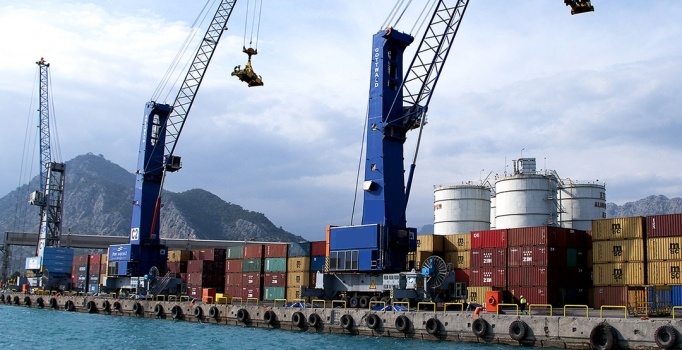 Ağustos ayında dış ticaret açığı yüzde 22,8 arttı