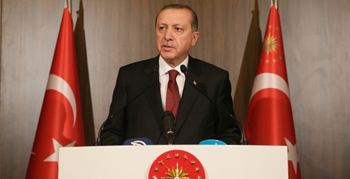 Erdoğan'dan Hollande'a başsağlığı telefonu