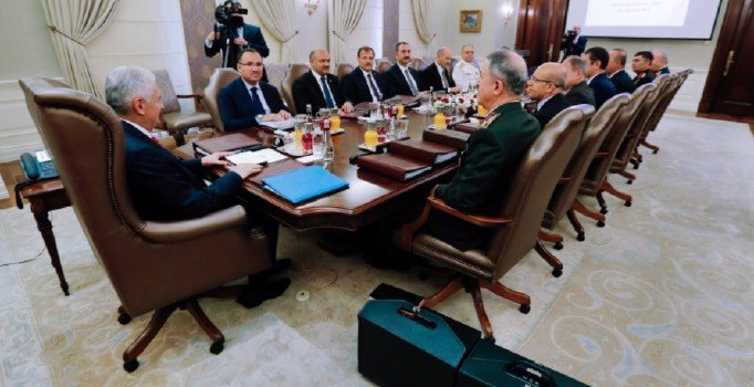 Son dakika! YAŞ kararları: 61 albay generalliğe yükseldi, 8 general terfi etti