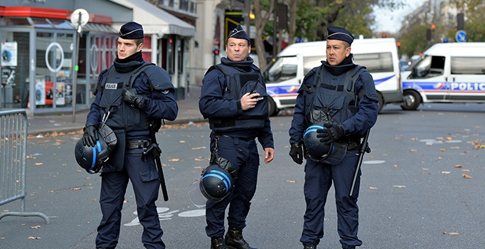 Türk yetkili: IŞİD Paris'le aynı gün İstanbul'a da saldıracaktı