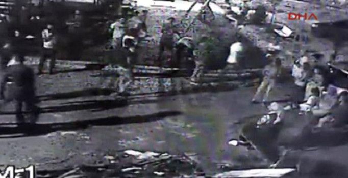 Eyüp'te parktaki asker uğurlaması kanlı bitti: 5 yaralı