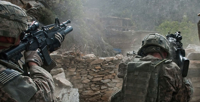 Amerikan askeri konvoyuna saldırı: 3 sivil öldü, 5 ABD askeri yaralandı