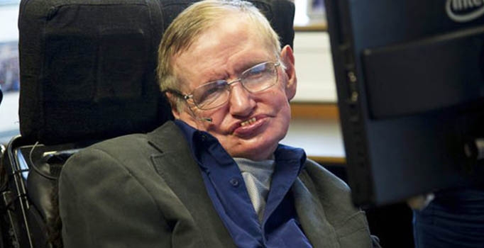 Hawking korkuttu: Uzaylılar insanlığın sonunu getirebilir