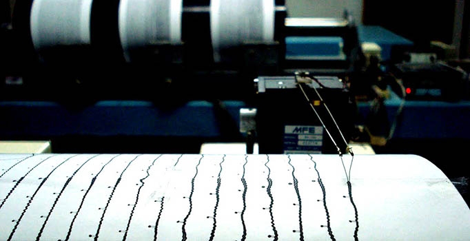 İstanbul depreminin artçıları - Deprem büyük Marmara depremini tetikler mi?