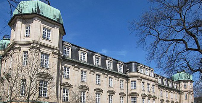 Mason locaları kamuya yararlı değil