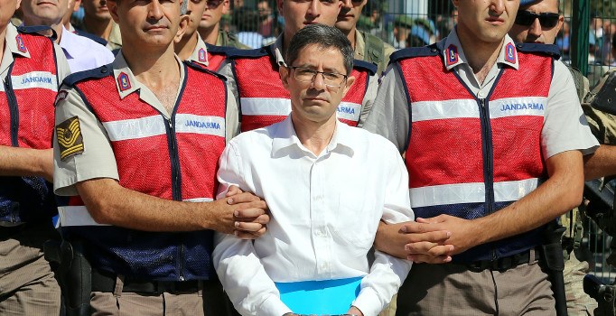 Akıncı davasında FETÖ imamları 3 maymunu oynadı