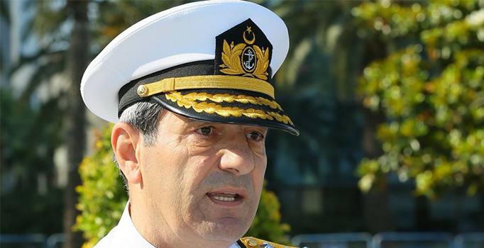 Oramiral Veysel Kösele emekliliğini istedi