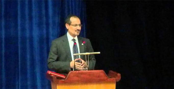 TRT'den FETÖ'cü akademisyen açıklaması: Tekrar yayında gözden kaçtı