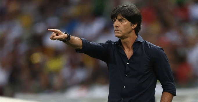 Löw: EURO 2016 Fransa'da düzenlenmeli