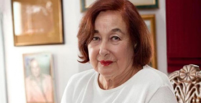 Duayen gazeteci Leyla Umar hayatını kaybetti.