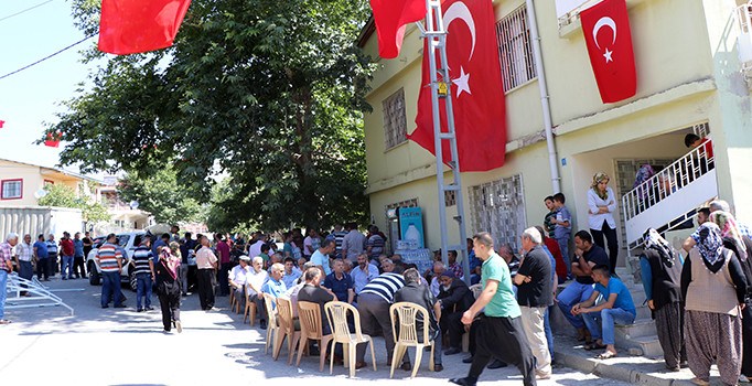 Şemdinli'de çatışma:1 polis şehit oldu