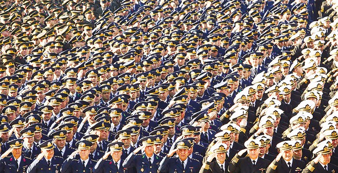 Doç. Dr. Hasip Saygılı yazdı: Orduda istifa mekanizması neden gerekli