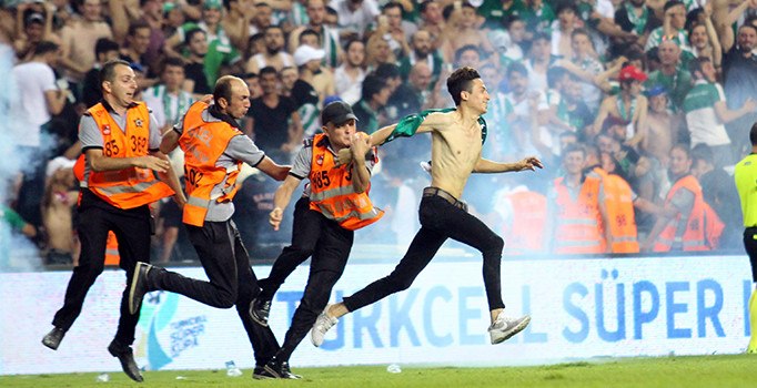 İçişleri Bakanlığı Süper Kupa maçında yaşananlara soruşturma başlattı