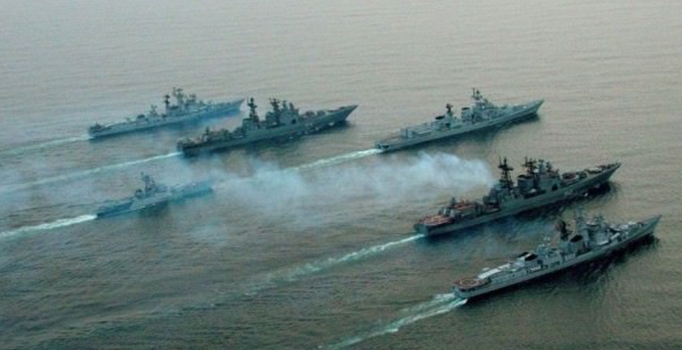 Rus savaş gemileri IŞİD'i Akdeniz'den vurdu