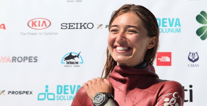 Şahika Ercümen rekor için Kızıldeniz'e dalıyor