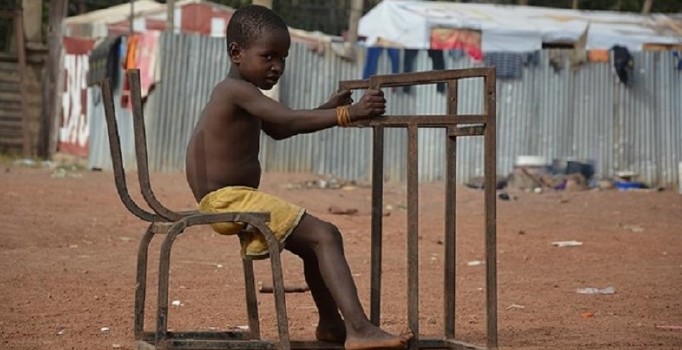 Nijerya'da yasa dışı faaliyet gösteren okullar kapatıldı