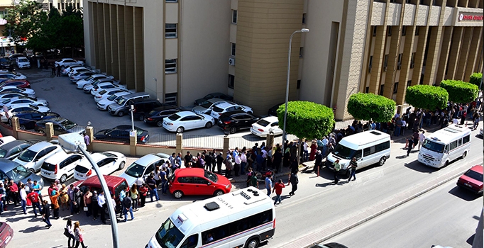 Adliye'de arama kuyruğu