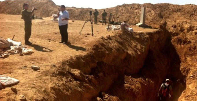 İsrail, Gazze'de tünel bariyeri inşaatını hızlandırıyor