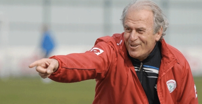 "Galatasaray Mustafa Denizli ile anlaştı" iddiası