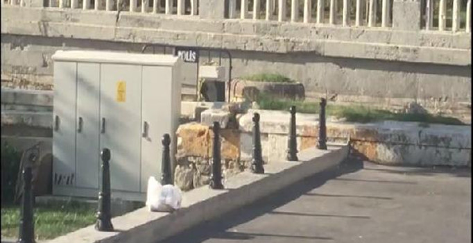 Taksim'de şüpheli paket alarmı
