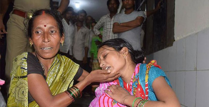 Hindistan’da hastanede oksijen yokluğundan 30 çocuk öldü iddiası