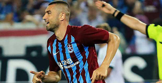 Burak Yılmaz 90+2'de Trabzonspor'a 3 puanı getirdi