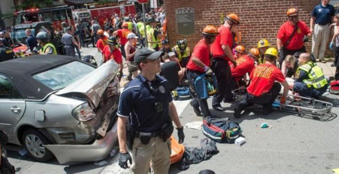 ABD'de de ırkçı şiddet sürüyor, Trump'a tepki yağıyor