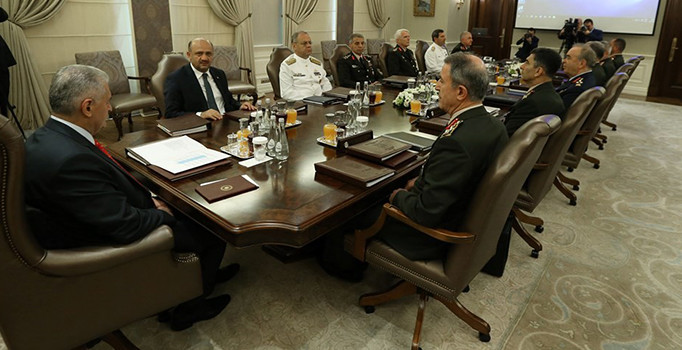 YAŞ kararları gereği değişen komuta kademesinde devir teslim haftaya