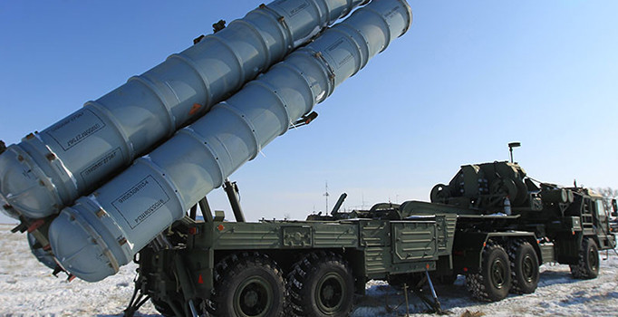 Rusların yüzde 48'i Türkiye'ye S 400 füze sisteminin satılmasına karşı çıkıyor