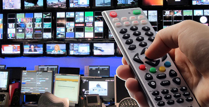 TMSF kendisine devredilen televizyon ve radyoları satışa çıkardı