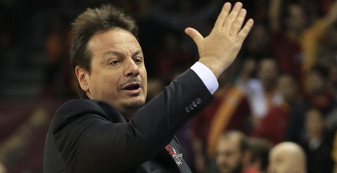 Galatasaray'da, sabah 07.00'de Ergin Ataman'dan ceza idmanı