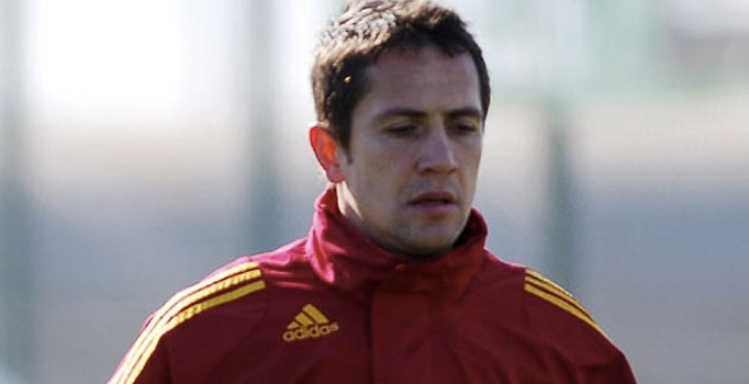 Galatasaray'da yardımcı hoca için Emre Aşık'ın ismi geçiyor