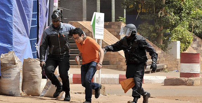 Büyükelçi Şekeroğlu: Türkler saldırganlarla karşılaşmadı