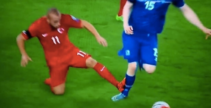 UEFA Gökhan Töre'ye 2 maç ceza verdi