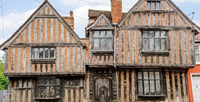 Harry Potter'ın 'doğduğu' ev, 1 milyon sterline satışa çıkarıldı