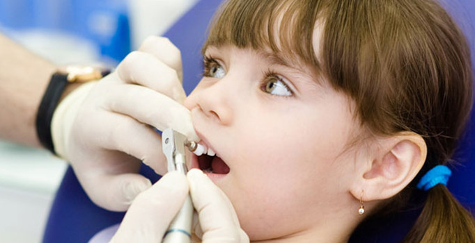 Diş korkusu fobiye dönüşmesin