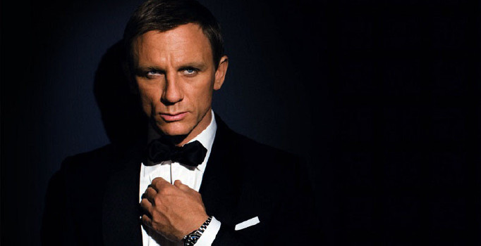 Daniel Craig, James Bond karakteriyle sinemaya geri dönüyor