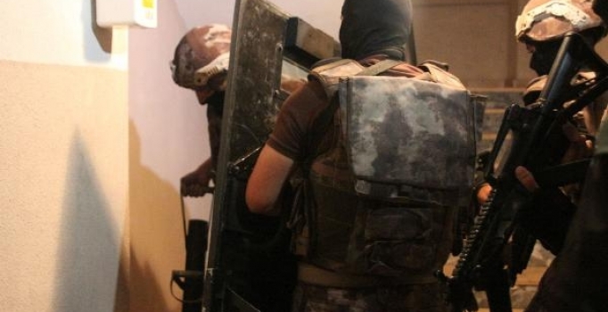 İstanbul'da helikopter destekli uyuşturucu operasyonu