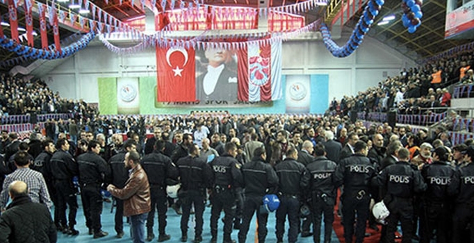 Trabzonspor'da olağan genel kurulu ertelendi