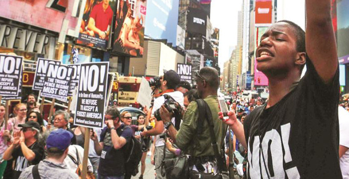 Şanlı Bahadır Koç yazdı: ‘Kaybedenler Kulübü’ Trump’ın başını yiyebilir mi?