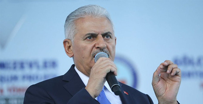 Son dakika haberi: İran Kuzey Irak'la kara sınırını kapattı