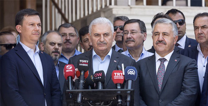 Son dakika! Başbakan Yıldırım'dan Almanya açıklaması: Gümrük birliği tek taraflı değildir