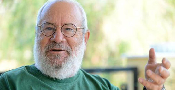 Usta müzisyen Bülent Ortaçgil'e hırsız şoku